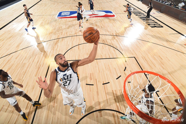 受困犯规仅 受困犯规仅